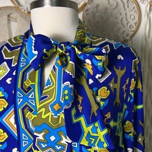 Alice & Trixie Blue and Chartreuse Silk Long Sleeve Blouse with Necktie Size Lar